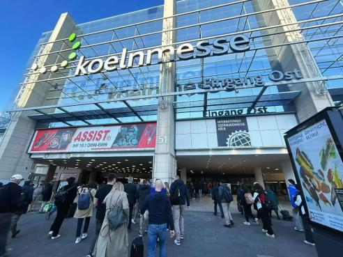 Tonny Electric Debuts New Marine Chargers at Eisenwarenmesse 2026, Drawing Wide International Interest Tonny Electric Debuts New Marine Chargers at Eisenwarenmesse 2026, Drawing Wide International Interest