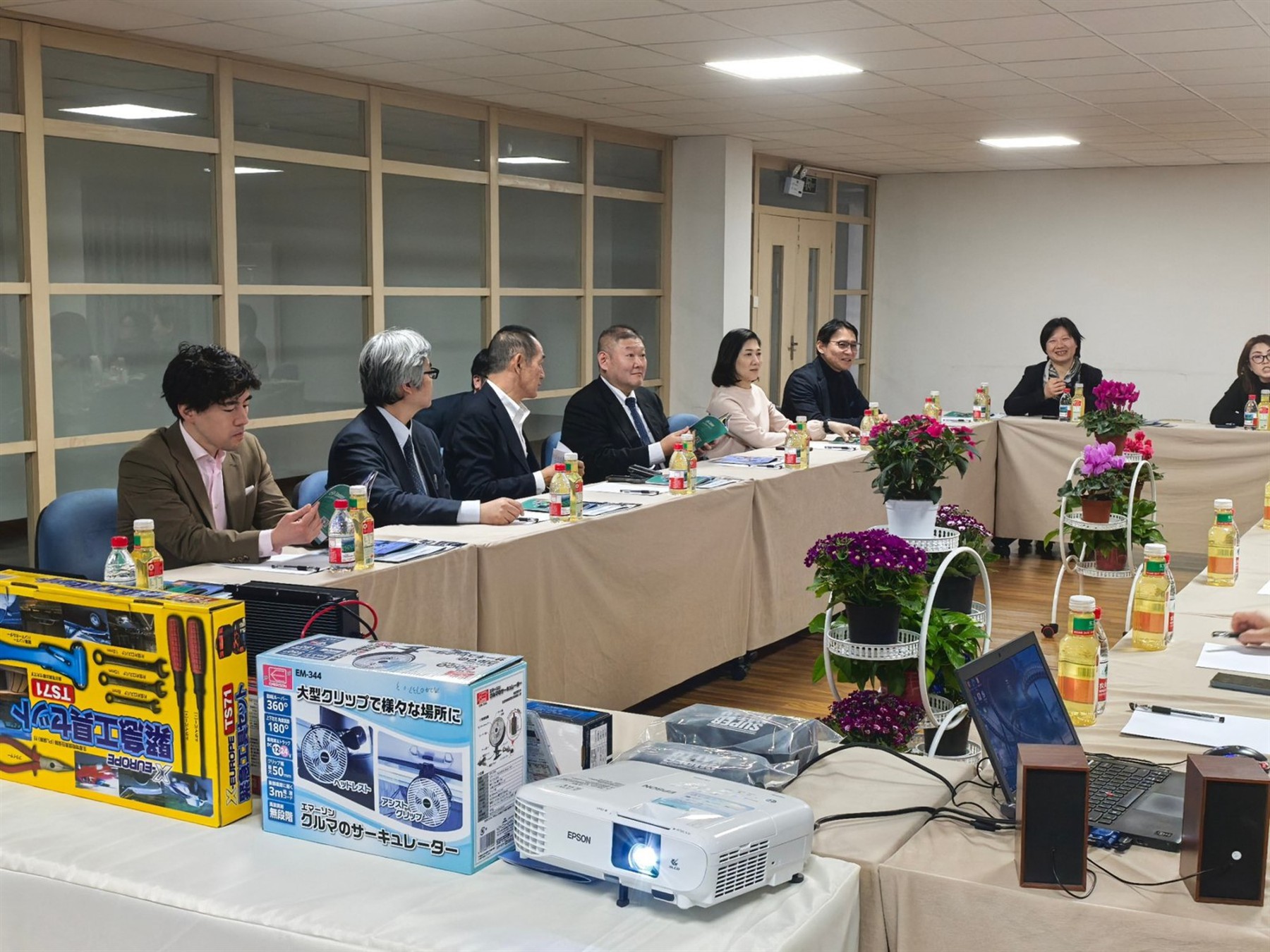 Delegation from the Japan DIY, Homecenter & Hardware Institute Visits Hangzhou Tonny Electric Delegation from the Japan DIY, Homecenter & Hardware Institute Visits Hangzhou Tonny Electric
